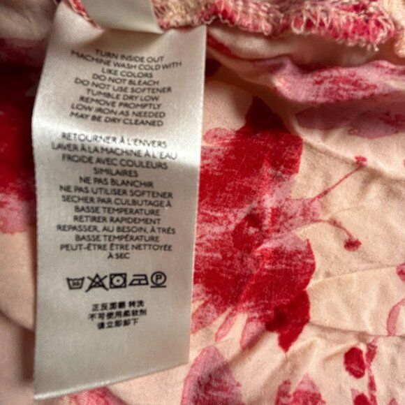 We The Free Womens Red Floral Long Sleeve Button-Up Shirt Blouse XS Casual NWOT - Picture 4 of 8